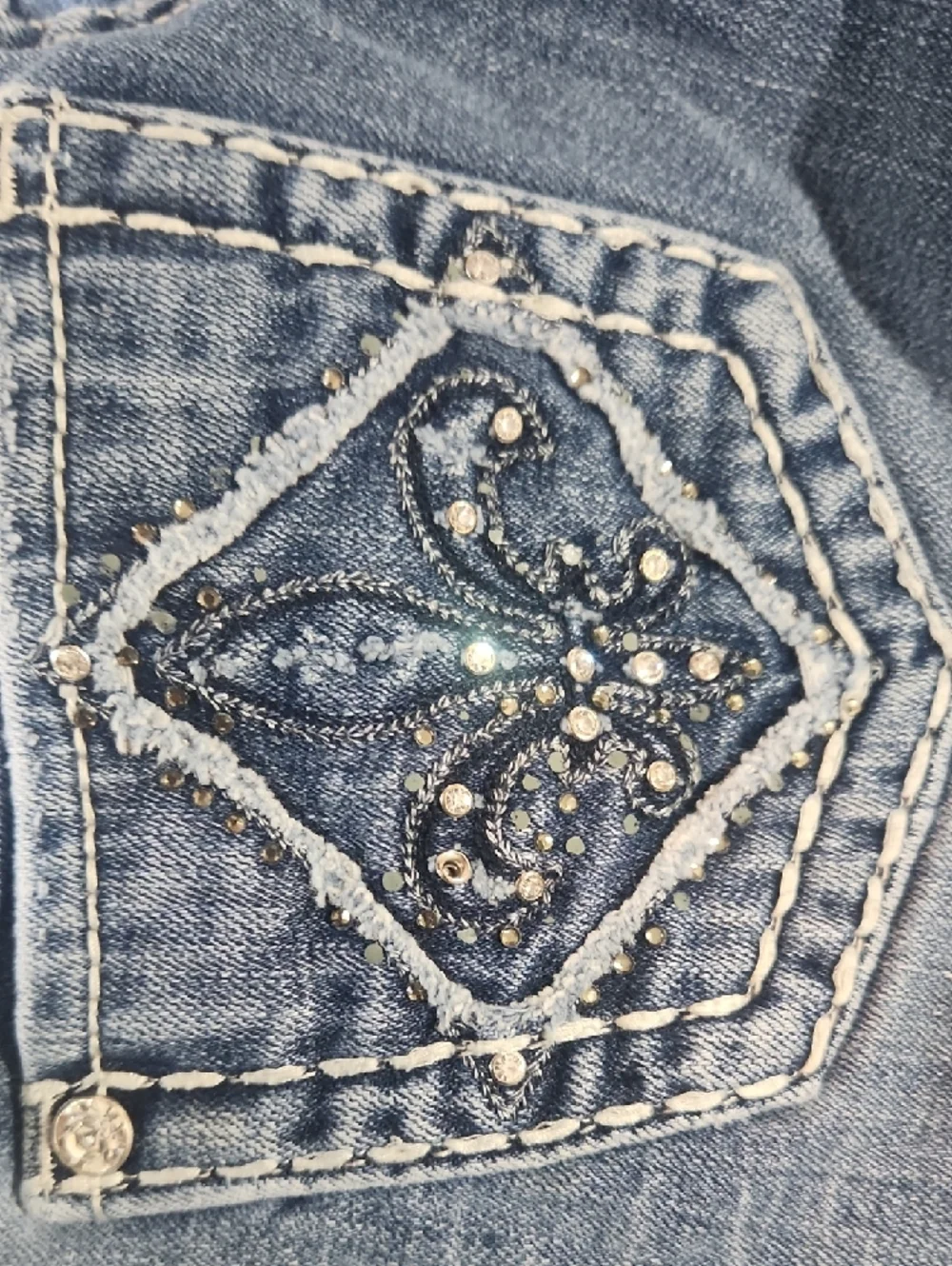 Miss Me Blue Wash Bootcut Jeans with Distressed Accents - Picture 4 of 7